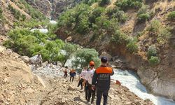 Habur Çayı’nda kaybolan genç 3 gündür bulunamadı