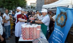 Diyarbakır'da 10 bin aşure dayanışmayla paylaşıldı