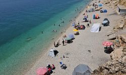 Bitlis Adilcevaz'da Ege’yi aratmayan plajlar