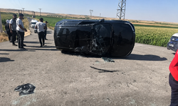 Diyarbakır’da Bismil'de feci kaza: Otomobil yan yattı, 7 yaralı