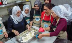 Diyarbakır'da kadınlara peynir yapma eğitimi