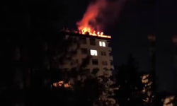 Diyarbakır'da korkutan çatı yangını