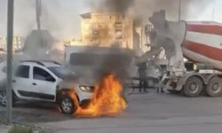 Otomobil seyir halindeyken yandı