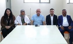 Abdullah Öcalan’ın aile görüşmesinden ilk fotoğraf paylaşıldı