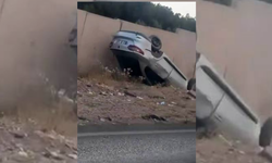 Diyarbakır’da kontrolden çıkan otomobil takla attı