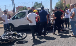 Diyarbakır'da korkutan Kaza: Motosiklet sürücüsü yaralandı