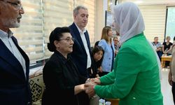 AK Parti Diyarbakır Milletvekili Kepolu ’dan Zana’nın ailesine taziye ziyareti