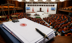 Çerçeve yasa olarak bilinen teklif Adalet Komisyonu'nda kabul edildi