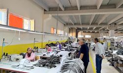 Diyarbakır’ın Çermik ilçesinde tekstil fabrikası onlarca kişiye ekmek kapısı oldu