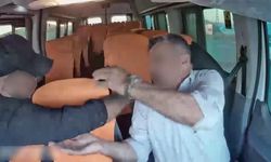 Minibüste küfür, hakaret ve yumruk
