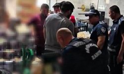 Gaziantep’te gıda skandalı: Tonlarca bozuk cips ve şekerleme yakalandı