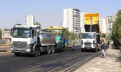 Diyarbakır’da 2 cadde 10 bin 400 ton asfaltla yenilendi