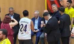 Aziz Yıldırım’dan Amedspor maçı öncesi Diyarbakır’a sürpriz ziyaret