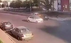 Diyarbakır’da kaza anı kamerada