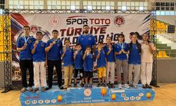 Diyarbakırlı sporcular, Hatay’daki turnuvadan 10 madalyayla döndü