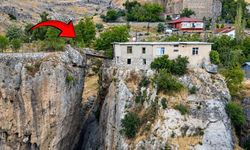 Diyarbakır Çüngüş’te herkesi şaşırtan korkutucu ev; Gören bir daha bakıyor