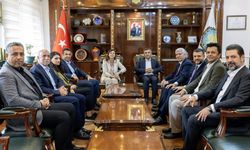 AK Parti heyeti, Diyarbakır Büyükşehir Belediyesini ziyaret etti