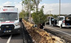 Diyarbakır’da iki araç çarpıştı: Yaralılar var