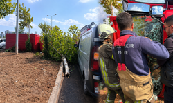Diyarbakır’da 4 aracın karıştığı kazada sürücü sıkıştı
