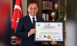 Prof. Dr. Murat Kan’a uluslararası alanda onursal unvan