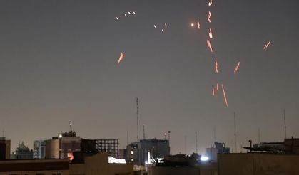 Savaş yayılıyor! İran’dan ABD'nin Orta Doğu'daki üslerine saldırı