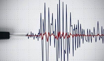 6,7 büyüklüğünde deprem oldu
