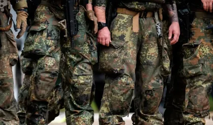 Almanya’da Tatbikat Skandalı! Polis Askerleri Gerçek Sanıp Ateş Açtı