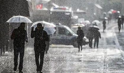 Şanlıurfa’da sağanak su baskınlarına neden oldu