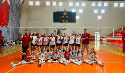 Diyarbakırlı voleybolcular rakip tanımıyor
