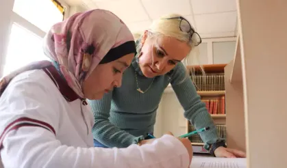 Diyarbakır’da kadın öğretmenlerden YKS desteği