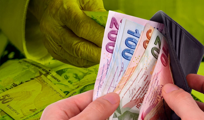 Emekli Maaşlarında Kartlar Yeniden Dağıtılacak