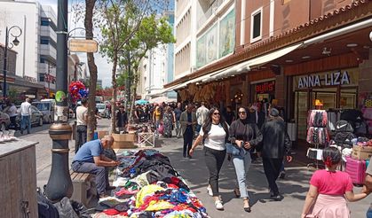 Diyarbakır’da bayram telaşı çarşıları doldurdu