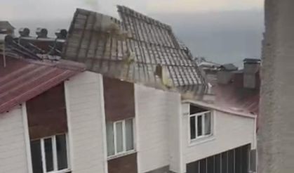 Fırtınaya çatılar bile dayanamadı