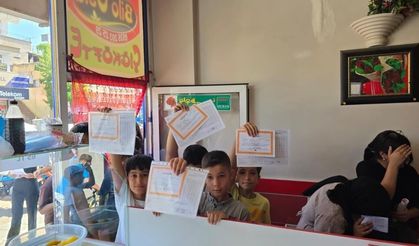 Diyarbakır'da takdir alan öğrencilere lezzet ödülü