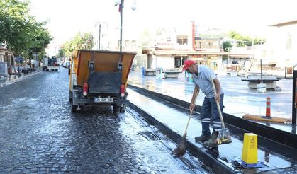 Diyarbakır Büyükşehir’den Sur’a temizlik dokunuşu