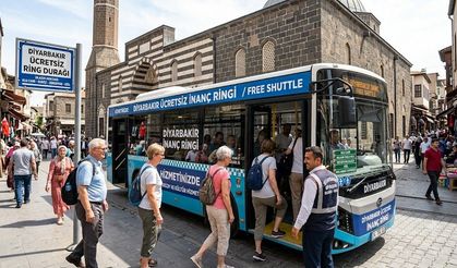 Kâbe’de hacılara ücretsiz hizmet, Diyarbakır'a örnek olabilir mi?