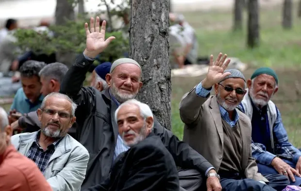 Enflasyon maaşları eritti: Temmuz’da ara zam masada mı?