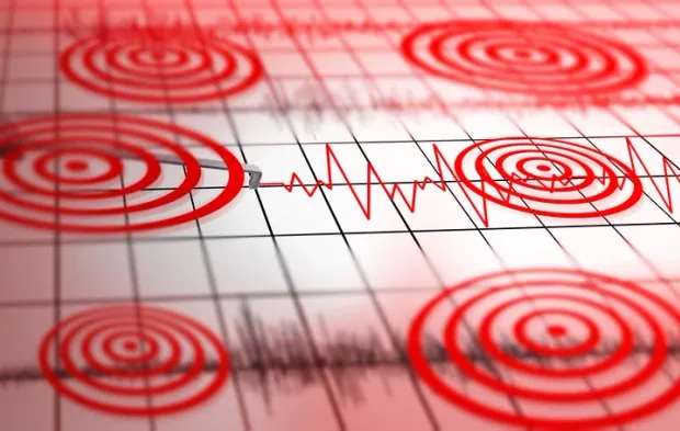 Simav'da korkutan artçı depremler