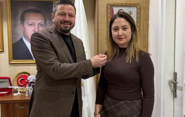 CHP’de şok ayrılıklar! İsimler AK Parti’ye katıldı