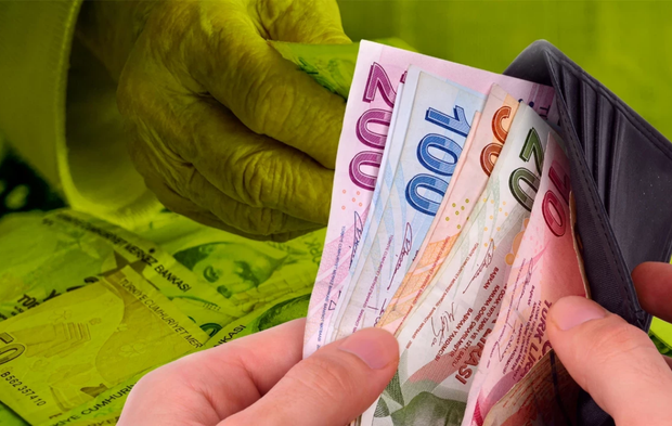 Emekli Maaşlarında Kartlar Yeniden Dağıtılacak