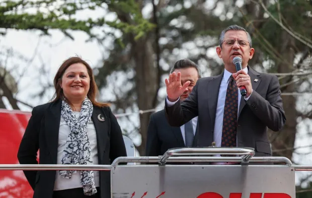 Son Dakika: Burcu Köksal Tüm Mesajları Paylaştı