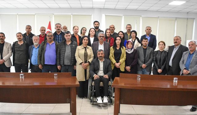 Diyarbakır Bağlar’da Eş Başkanlar da maaş almayacak; Borç 553 milyonu aştı!