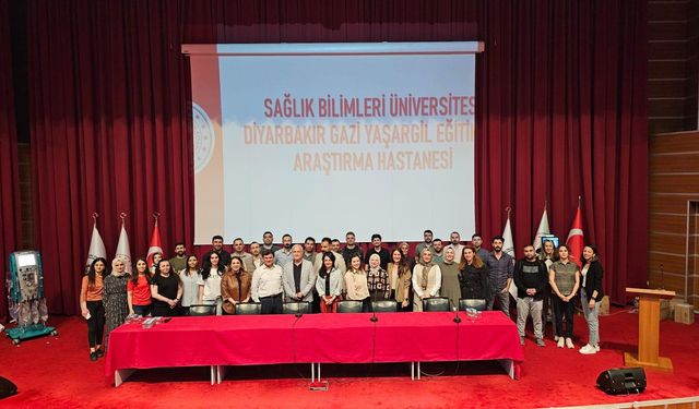 Diyarbakır'da doktorlara yeni nesil diyaliz yöntemi anlatıldı