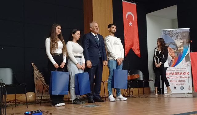Diyarbakır Valisi Zorluoğlu’ndan anlamlı çağrı