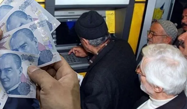 Emeklilere bayram ikramiyesi farkları ödeniyor