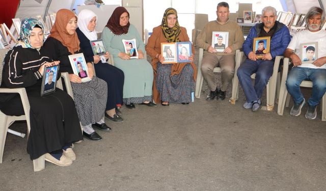 Diyarbakır'da annelerin umut nöbeti sürüyor