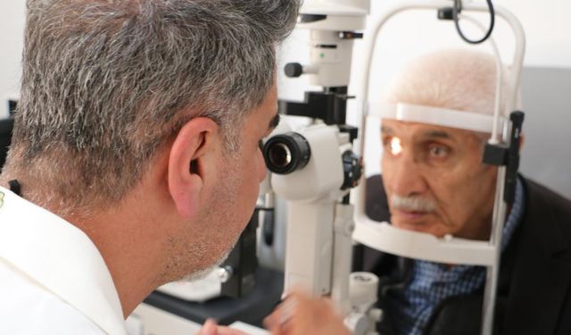 Diyarbakır'da ücretsiz retina operasyonu yapılıyor