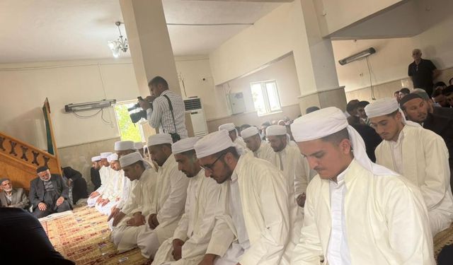 Medrese öğrencileri icazetlerini aldı