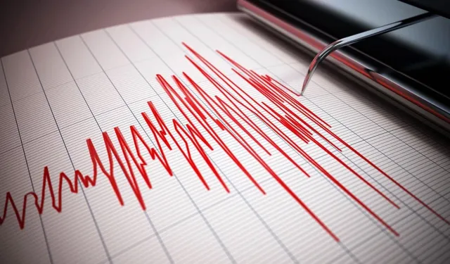 İran'ın doğusunda 5 büyüklüğünde deprem
