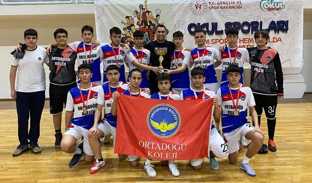 Ortadoğu Koleji Futsal Takımı Diyarbakır İl Şampiyonu oldu!